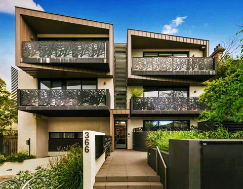 Apartments In Richmond Church St Near MCG - Stayed 4