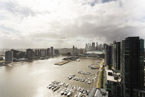 Melbourne Private Apartments - Collins Wharf Waterfront, Docklands - Stayed 24