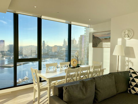 Melbourne Private Apartments - Collins Wharf Waterfront, Docklands - Stayed 8