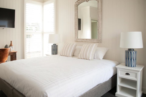 Anchor Geelong - Stayed 10