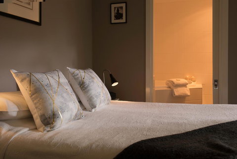 Athelstane House - Stayed 30