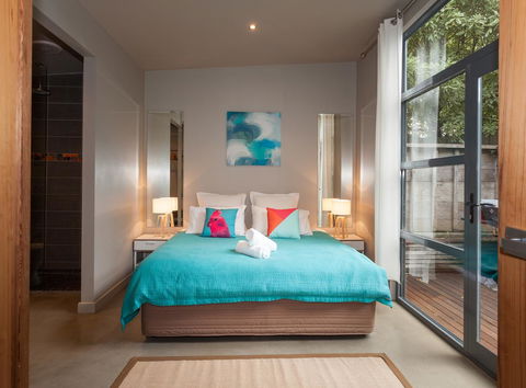 The Love Shack - Romantic Bungalow - Stays Accommodation 9