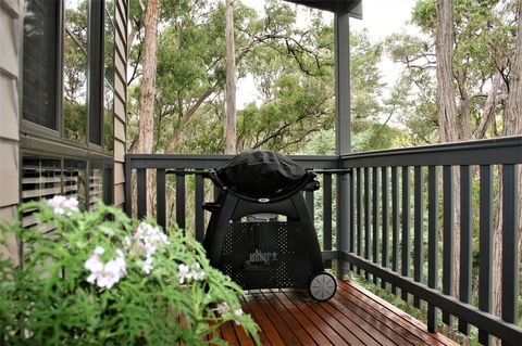 Tangenong Cottages - Stays Accommodation 17