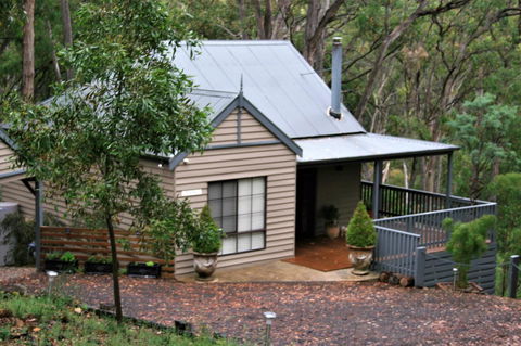 Tangenong Cottages - Stays Accommodation 0