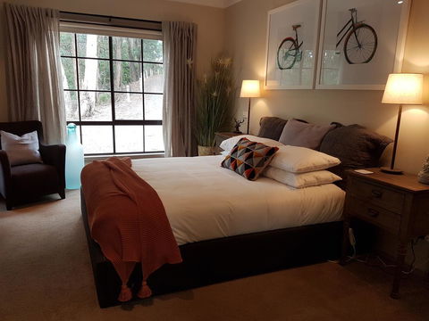 Tangenong Cottages - Stays Accommodation 3