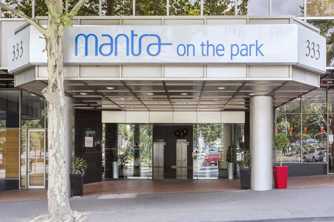 Mantra On The Park - Stays Accommodation 9