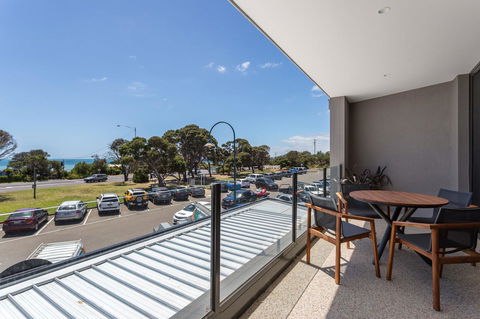 Blairgowrie Apartment 1 - On The Beach - Stays Accommodation 9