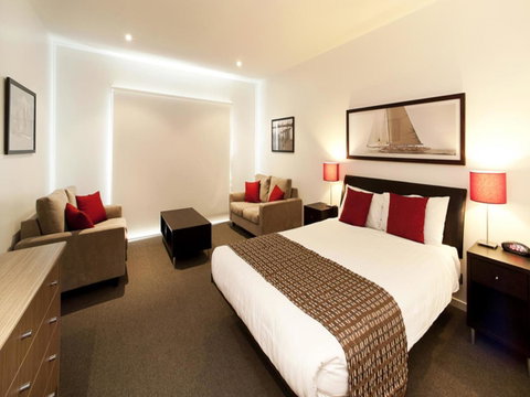 The Waves Apartments - Stayed 8