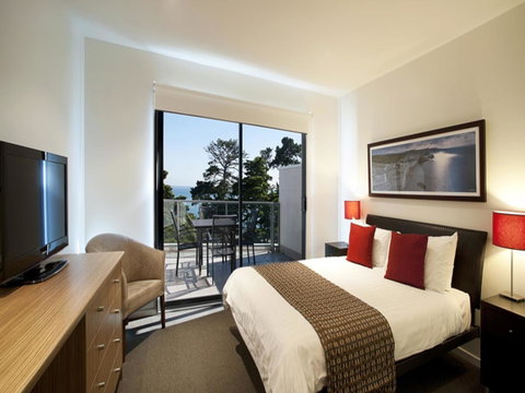 The Waves Apartments - Stayed 32