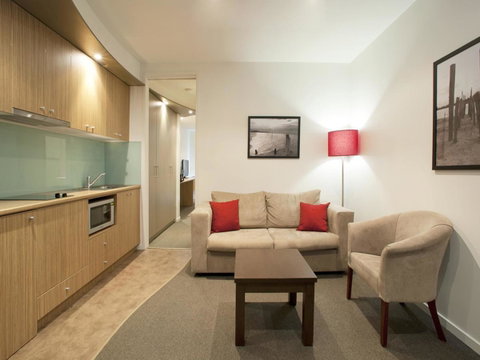 The Waves Apartments - Stayed 20