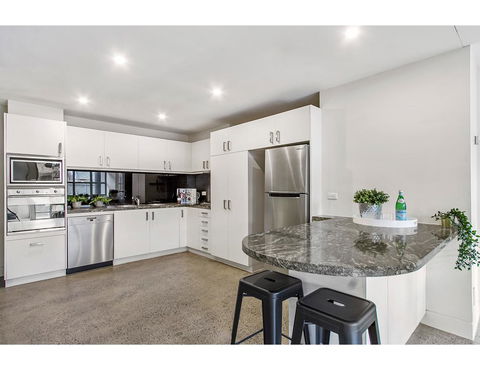 Sophisticated Modern 3 Bed Home In Foodie Paradise - Stayed 3