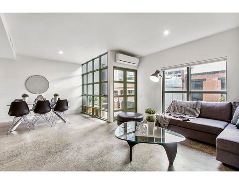 Sophisticated Modern 3 Bed Home In Foodie Paradise - Stayed 0