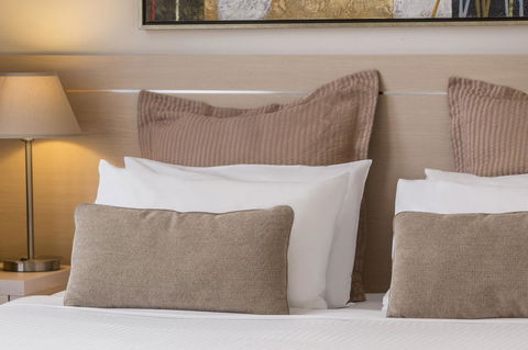 Apartments @ 23 Lonsdale - Stays Accommodation 1