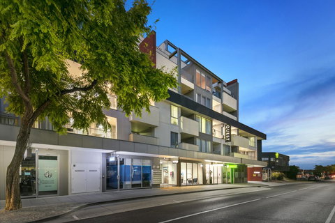 Quest Cheltenham - Stayed 8