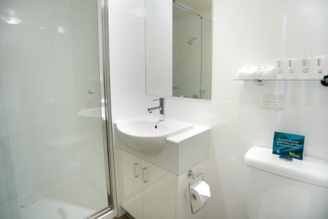 Quest Cheltenham - Stayed 26