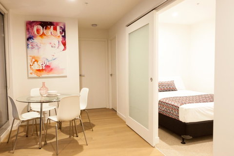 Apartment 101 - Stayed 12