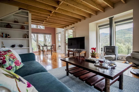 Abbys Cottages Bright - Stayed 16