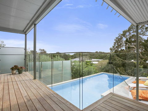 Lansdowne Villa - With Swimming Pool - Stays Accommodation 5