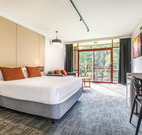 Nightcap at York on Lilydale - Stayed