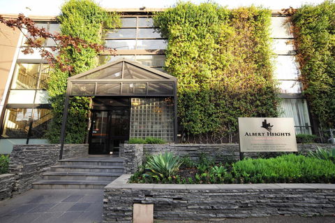 Albert Heights Serviced Apartments - Stayed 18