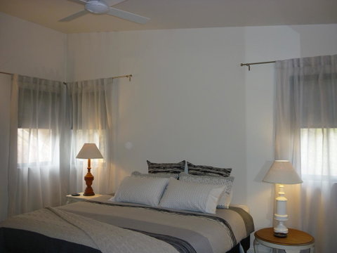 Saje\'s House & Pod - Stayed 6