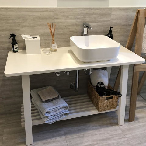 Saje\'s House & Pod - Stayed 8