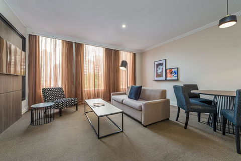 Mantra On Little Bourke - Stayed 21