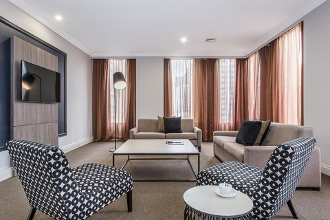 Mantra On Little Bourke - Stayed 26