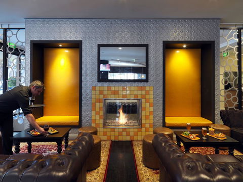 Mantra On Little Bourke - Stayed 4