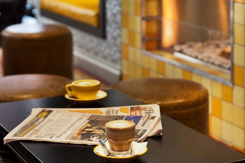 Mantra On Little Bourke - Stayed 8