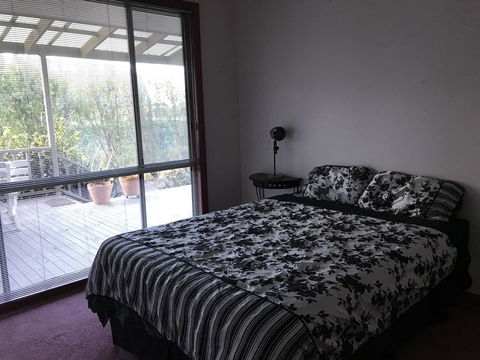 Eagle Bay Views - Stayed 14