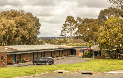 Burvale Hotel - Stayed 10