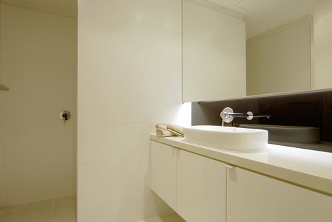 C-Scape Water Front Apartment - Stayed 8