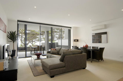 C-Scape Water Front Apartment - Stayed 3