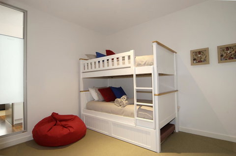 C-Scape Water Front Apartment - Stayed 7