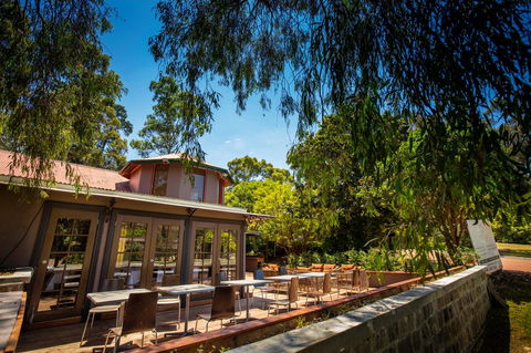 Eltham Gateway Hotel & Conference Centre - Stays Accommodation 43