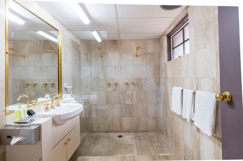 Eltham Gateway Hotel & Conference Centre - Stays Accommodation 36