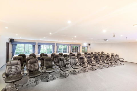 Eltham Gateway Hotel & Conference Centre - Stays Accommodation 18