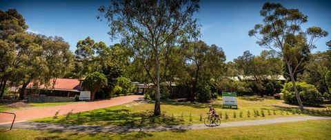 Eltham Gateway Hotel & Conference Centre - Stays Accommodation 44