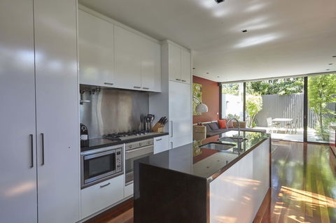 Middle Park In Vogue - Rejuvenate Stays - Stayed 18