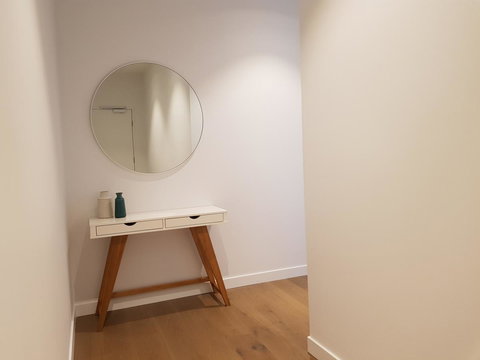 Ivanhoe Apartments - Stayed 26