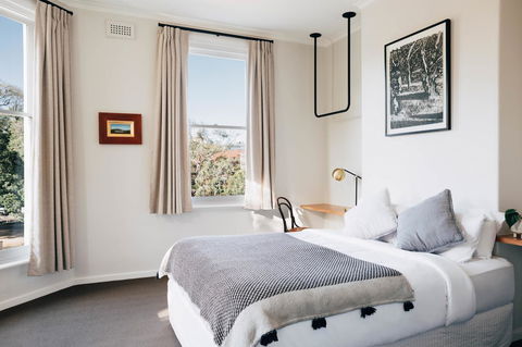 Naughtons Hotel - Stayed 5