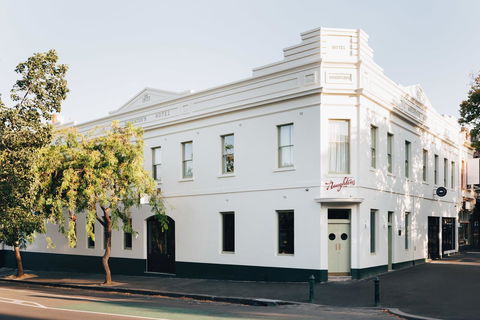 Naughtons Hotel - Stayed 0