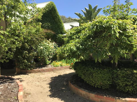 The Fingal Farm - Stayed 8