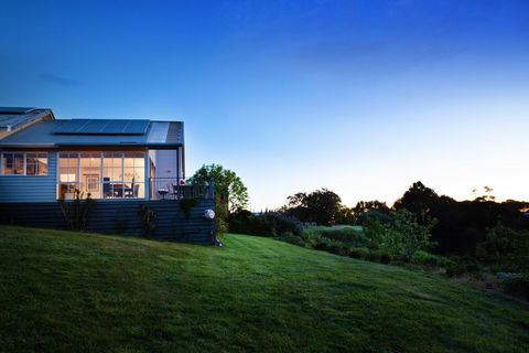 Churchills - Stays Accommodation 6