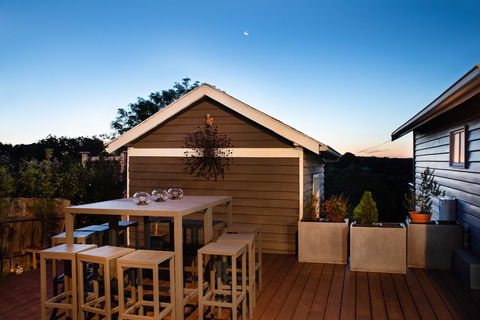 Churchills - Stays Accommodation 5