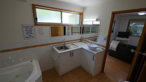 Adina Lodge Holiday Apartments - Stayed 25