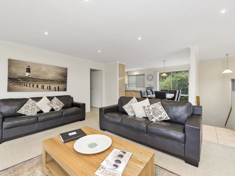 The Boulevard - Stayed 3