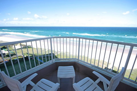 The Breakers - Stays Accommodation 1