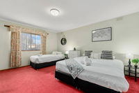 Book Mansfield Accommodation Vacations Stayed Stayed